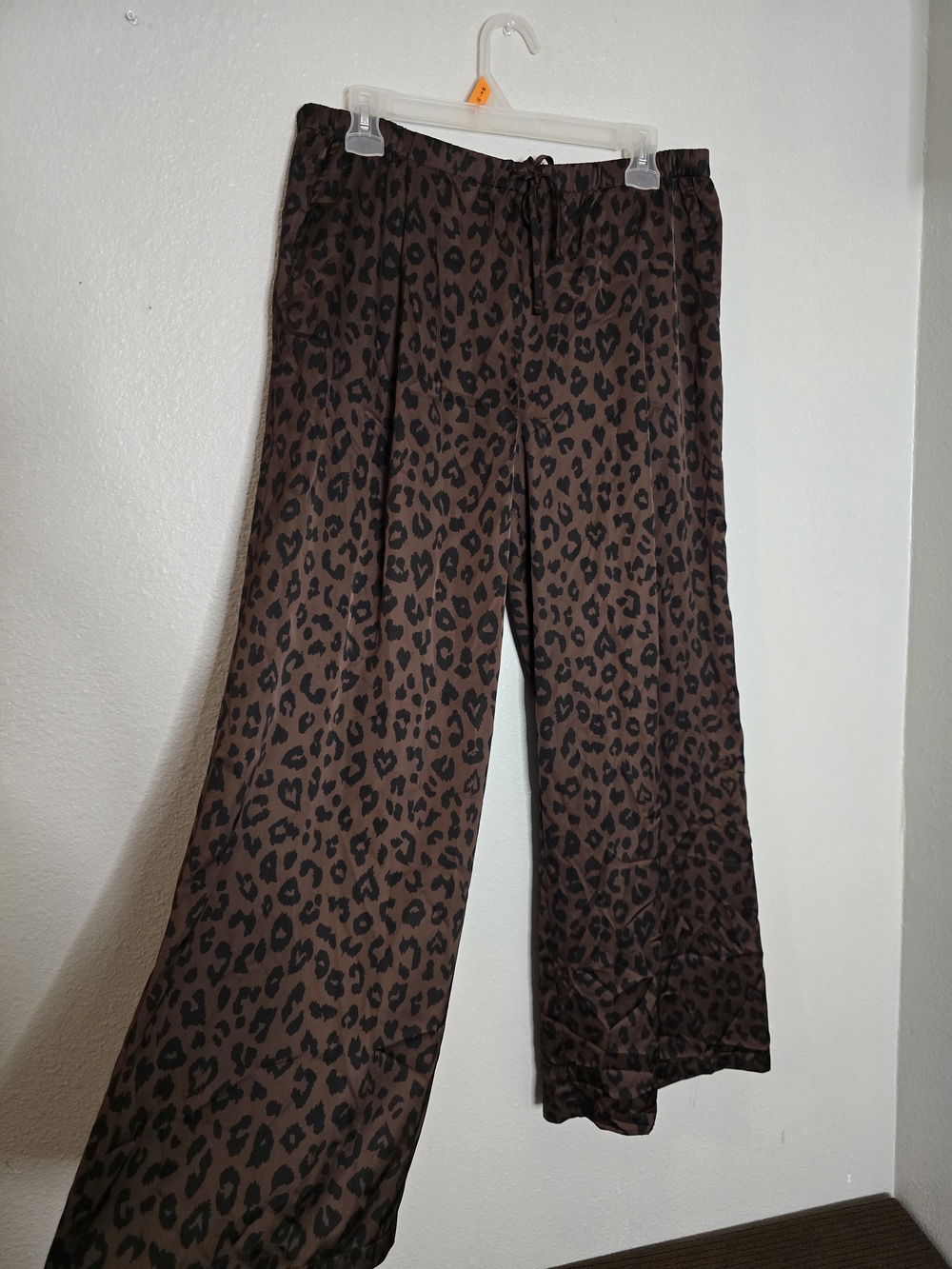 VS PINK Brown Leopard Print Wide-Leg Pants